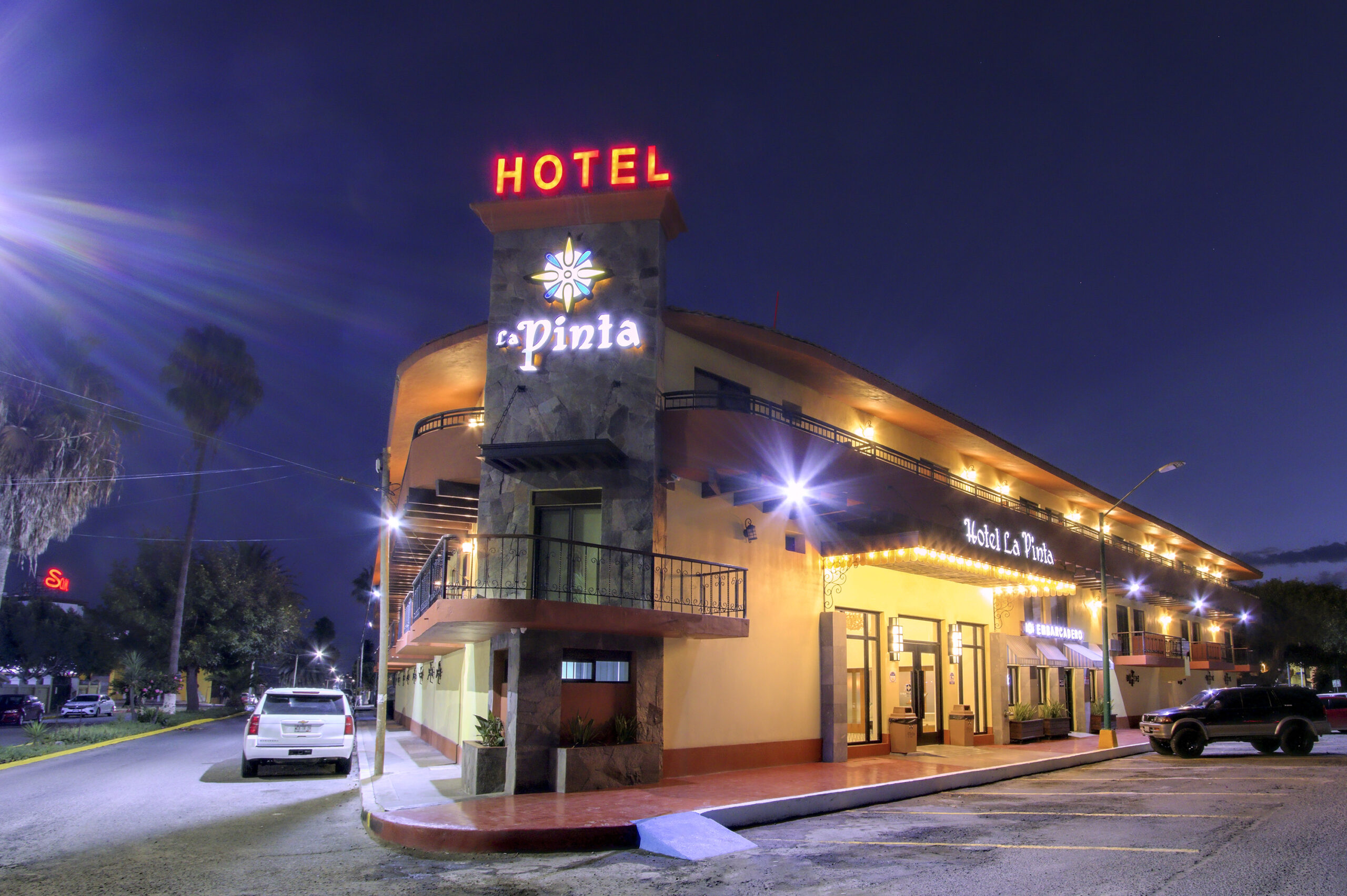 La Pinta Hotel